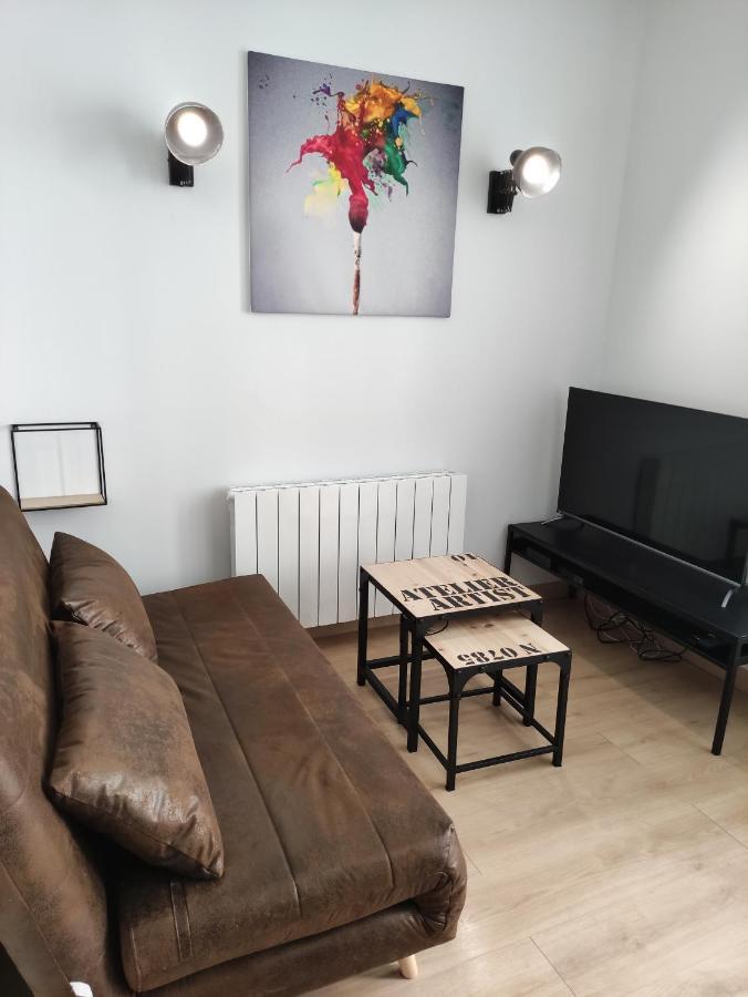 L'Atelier De L'Artiste - Moulins Coeur De Ville Extérieur photo