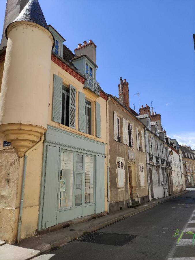 L'Atelier De L'Artiste - Moulins Coeur De Ville Extérieur photo