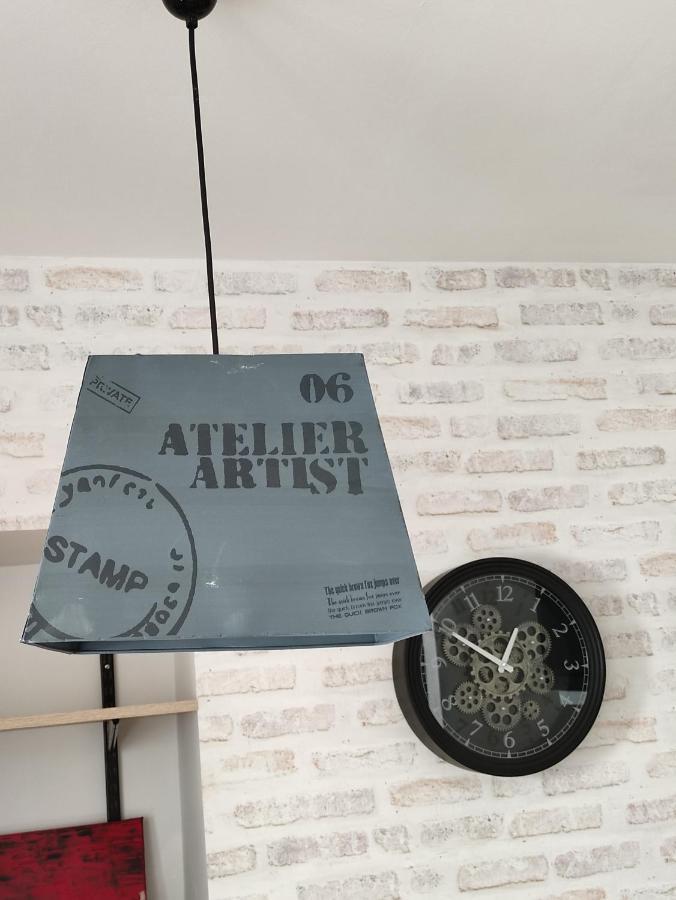 L'Atelier De L'Artiste - Moulins Coeur De Ville Extérieur photo